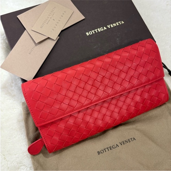 Bottega Veneta Handbags - Bottega Veneta Red Intrecciato Leather  Wallet Authentic